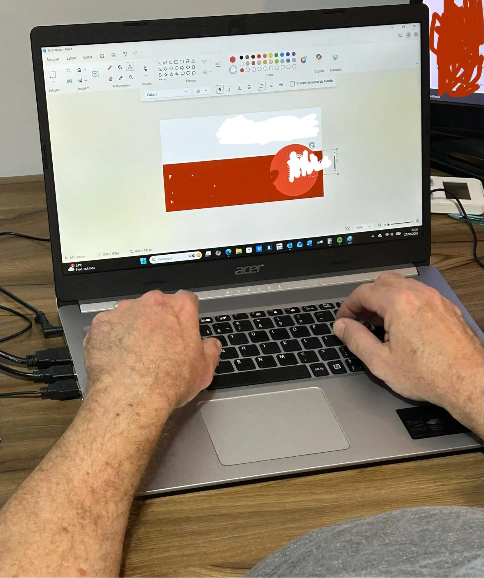 Biglietto da visita fatto in casa con Paint: cosa funziona davvero e come portarlo in stampa