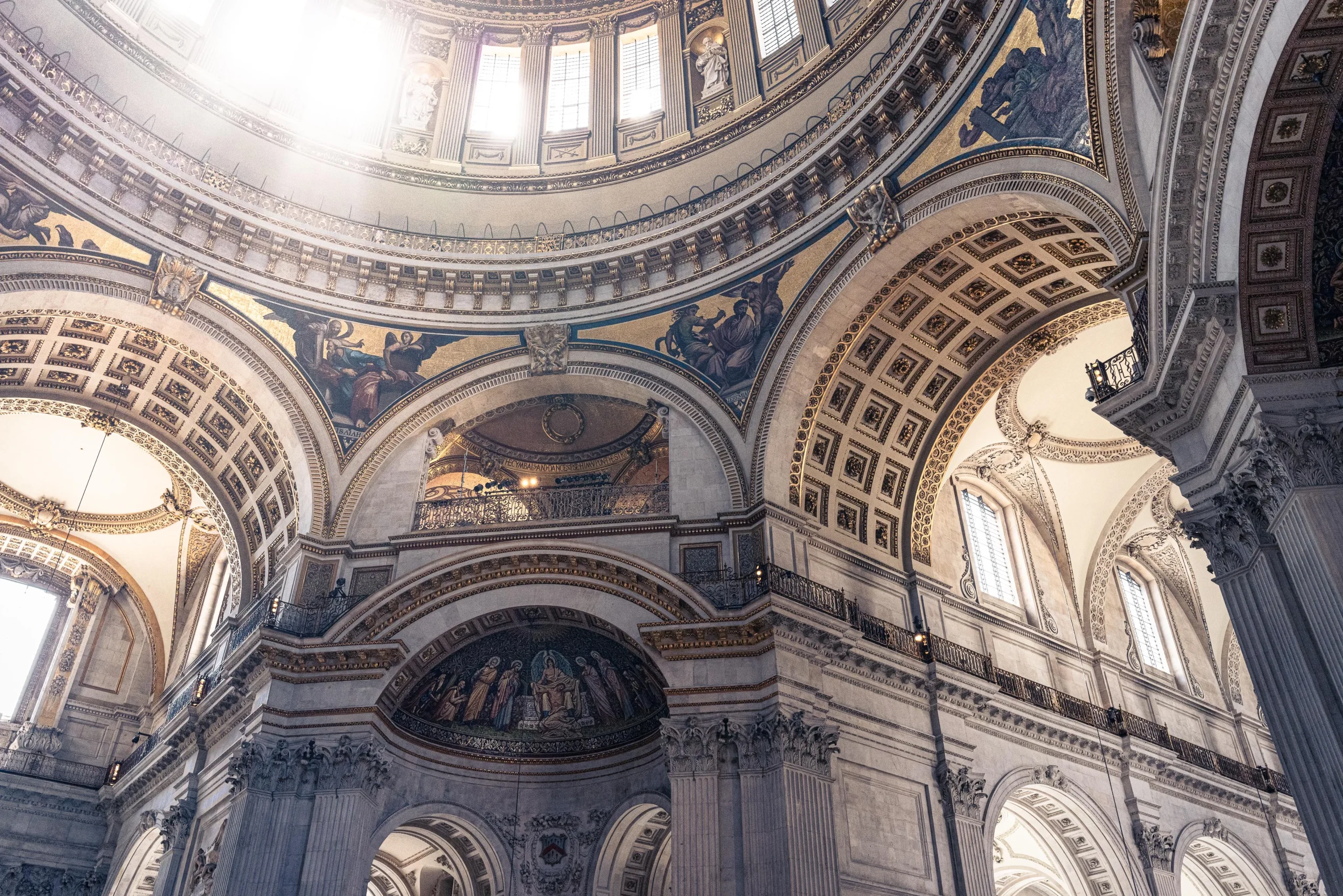 Cattedrale di San Paolo a Londra: la storia della cupola che Wren costruì di nascosto