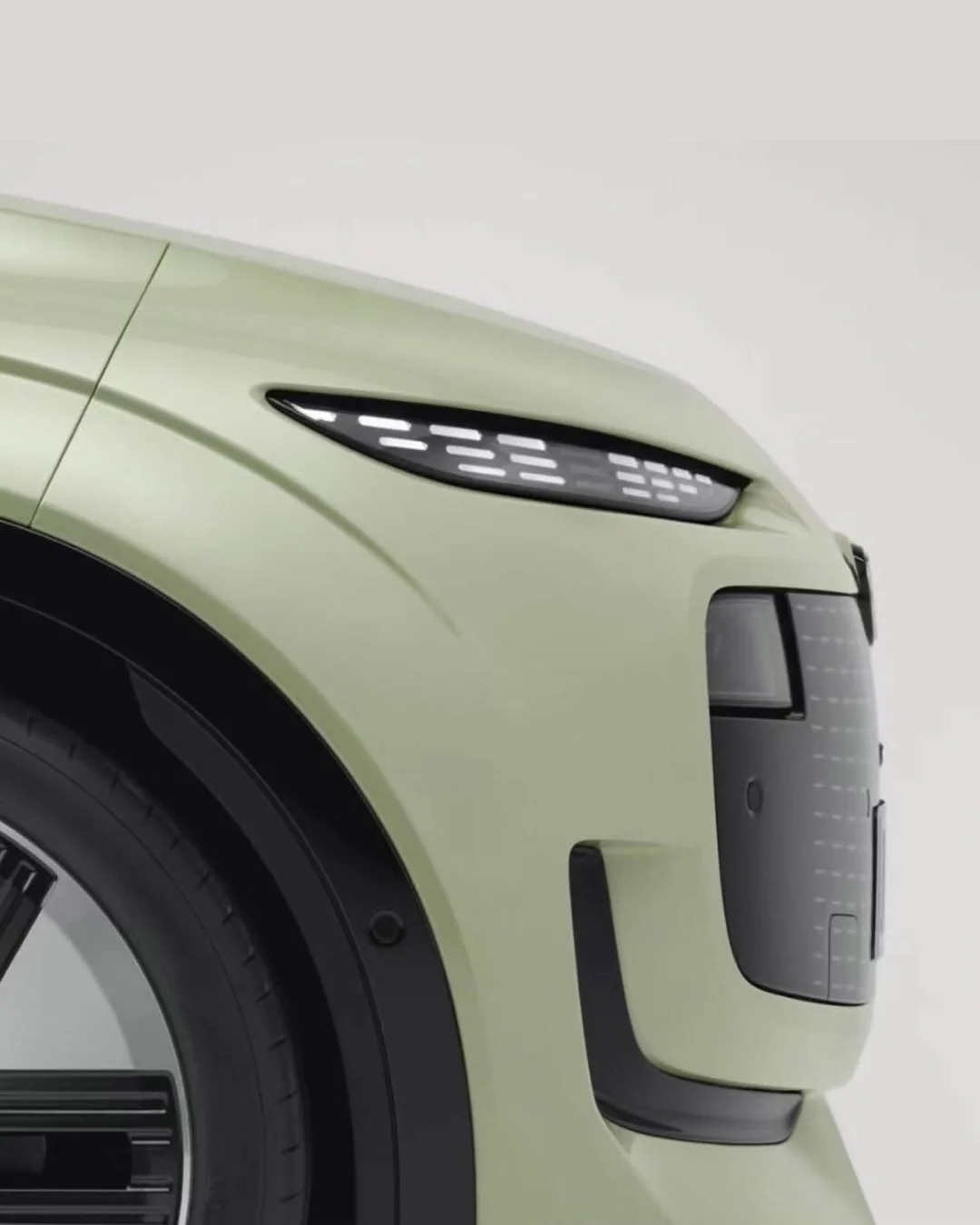 Audi A2 e-tron design: cosa racconta quell’angolo verde pistacchio